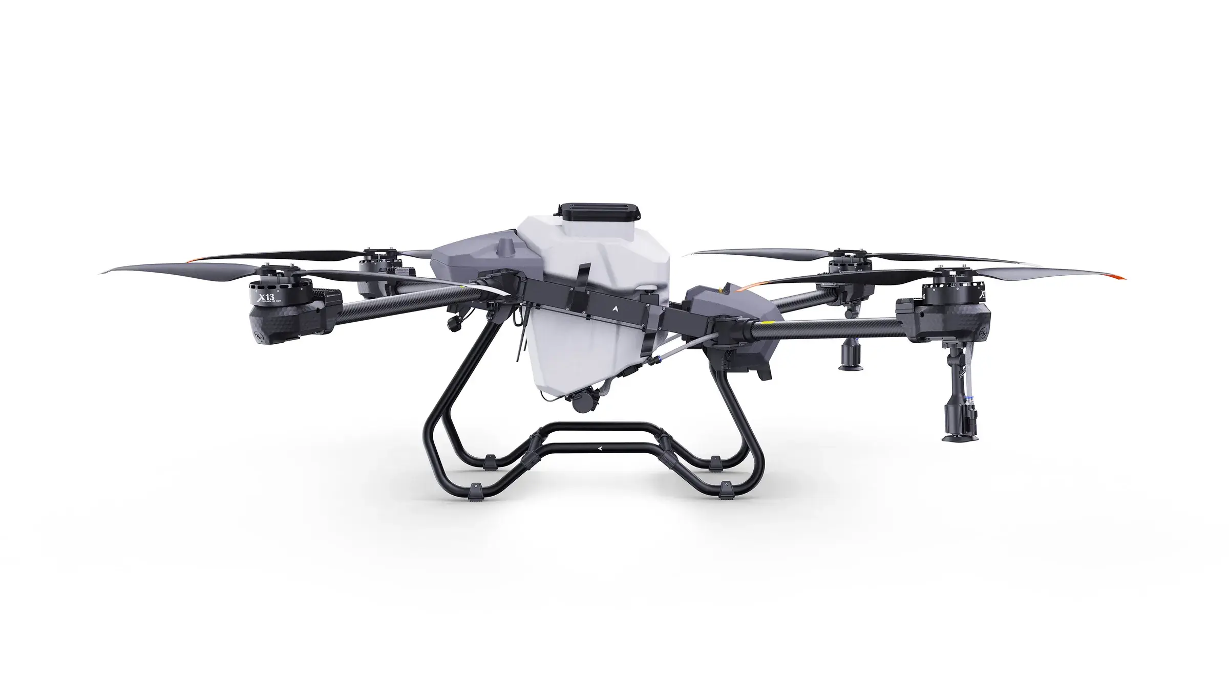 EFT Z50P novo visto de lado, com as quatro hastes abertas e o tanque de 50 litros instalado